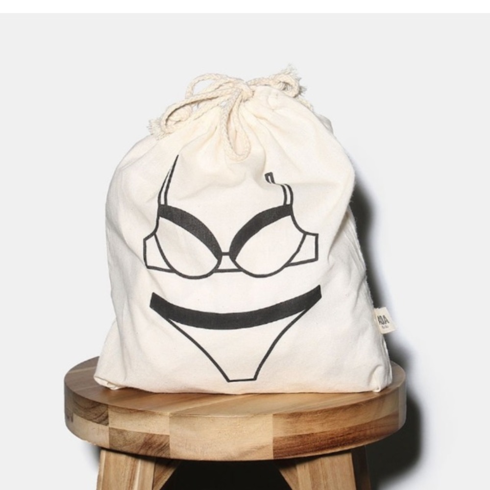 NWT BIKINI CANVAS STORAGE BAG